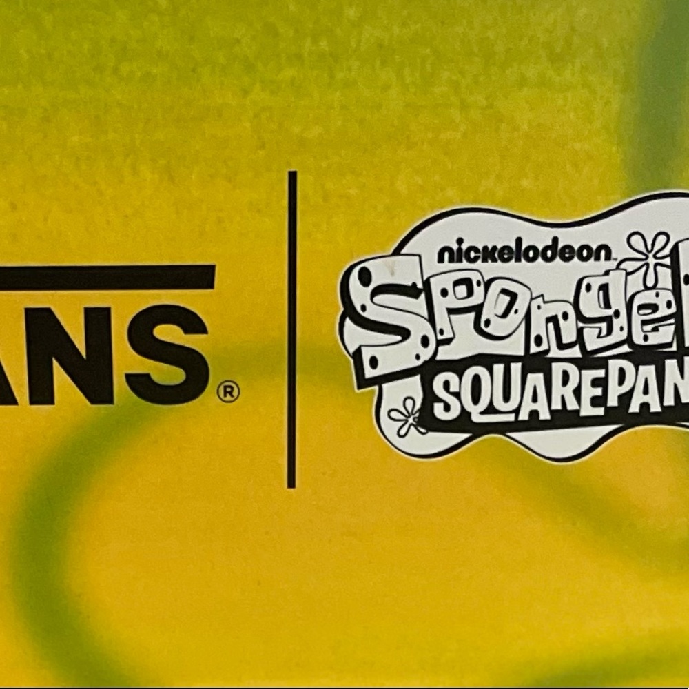 Vans SpongeBob Collection Display Shelf - Picture 5 of 5